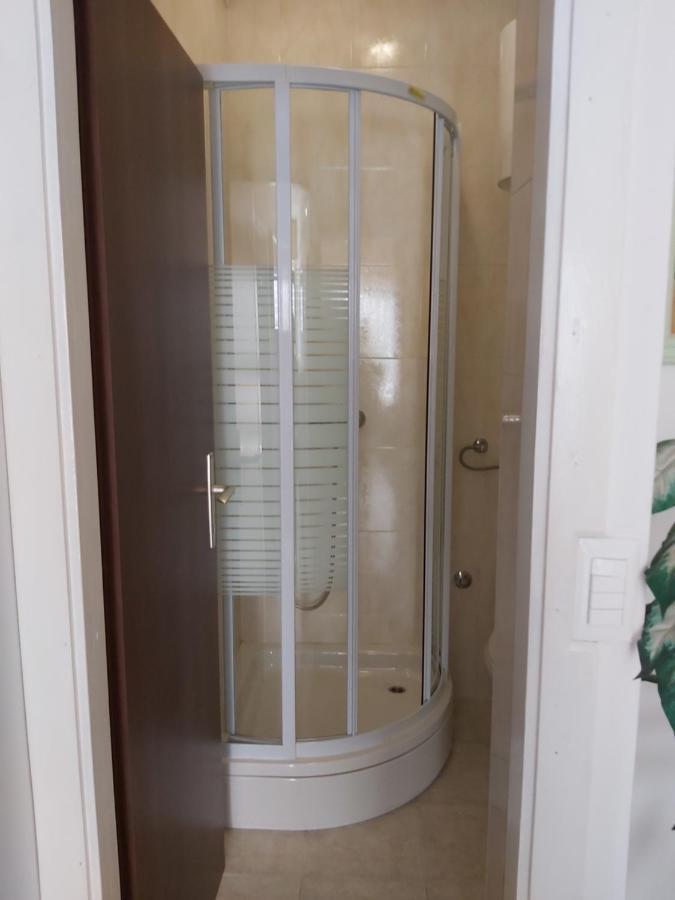 Makjanic Apartment Jelsa  Ngoại thất bức ảnh